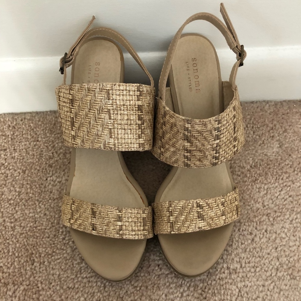 Tan open toed wedge heels!!